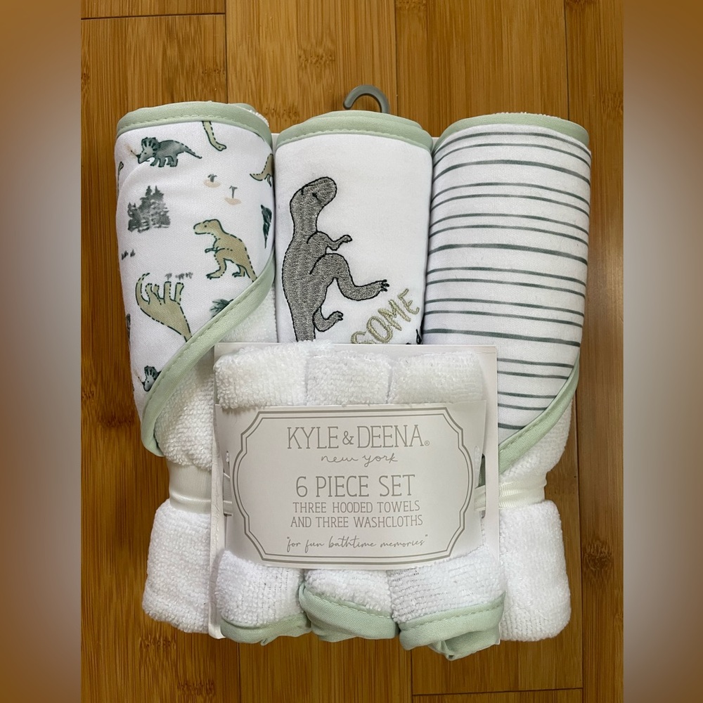 Kyle & Deena - 6 piece set - hooded towels and washcloths